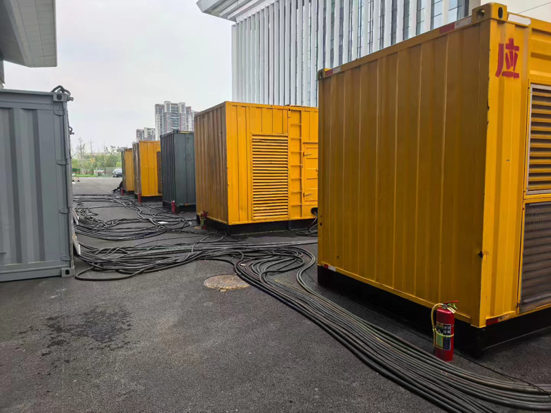 襄州不同季节柴油发电机组保养有哪些注意事项?