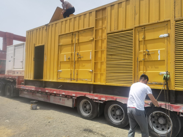 襄州除了负载情况和发动机维护,还有哪些因素会影响 200kw 柴油发电机的油耗?